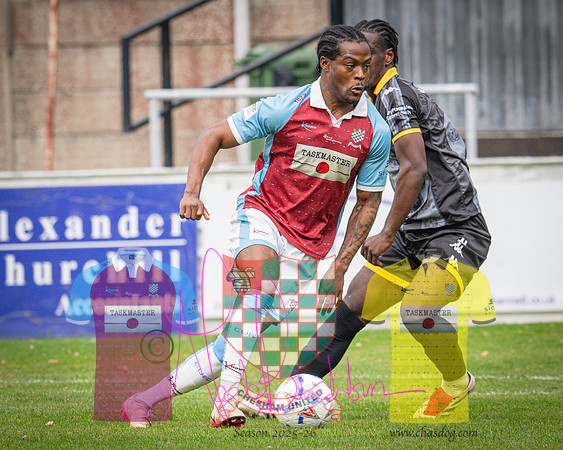 Chesham Utd 3v3 Bedford Town (89 of 436)