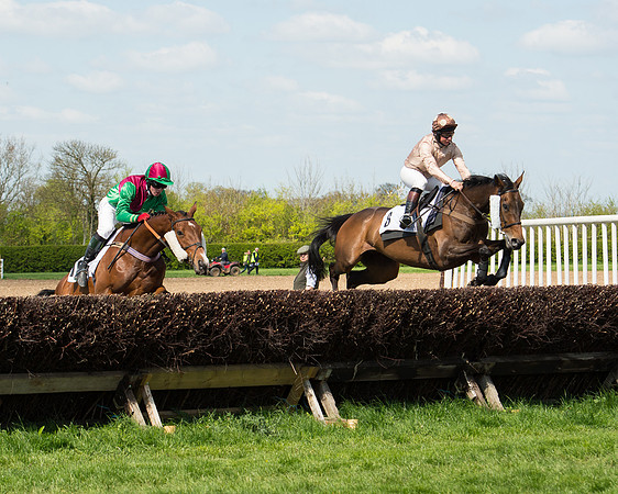 Race 1 - The Confined Hunts Race (68 of 121).jpg
