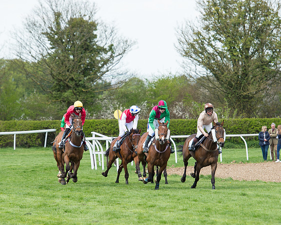 Race 1 - The Confined Hunts Race (83 of 121).jpg