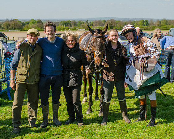 Race 3 - Young Horse Maiden (100 of 110).jpg