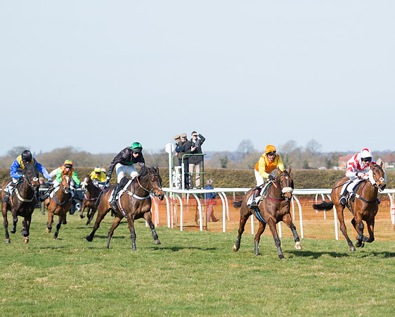 Race 1 - Open Maiden Div 1 (65 of 88).jpg