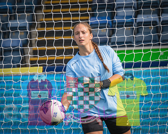 Wycombe Wanderers 4v2 Chesham United (16 of 393)