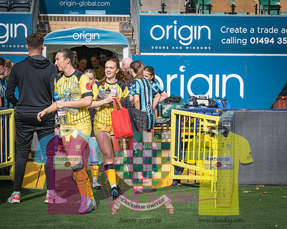 Wycombe Wanderers 4v2 Chesham United (59 of 393)