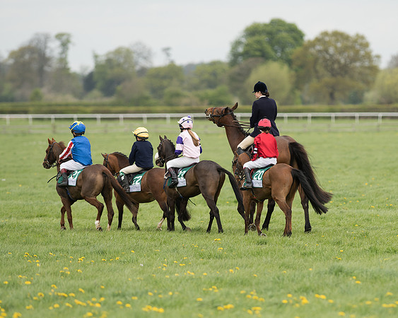 Pony Race 3 (2 of 24).jpg