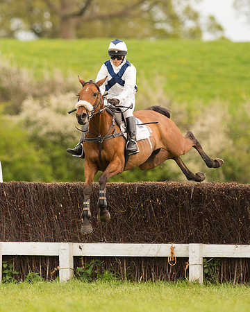 Race 4 - Hunt members (5 of 49).jpg