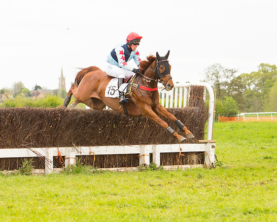 Race 7 - Open Maiden (17 of 73).jpg