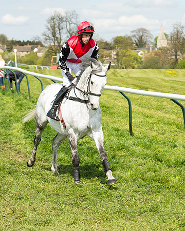 Race 4 - Novice riders (20 of 103).jpg