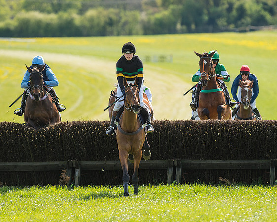 Race 4 - Novice riders (37 of 103).jpg