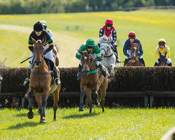 Race 4 - Novice riders (43 of 103).jpg