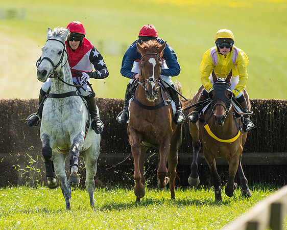 Race 4 - Novice riders (51 of 103).jpg