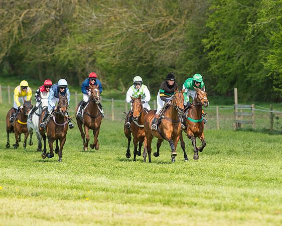 Race 4 - Novice riders (56 of 103).jpg
