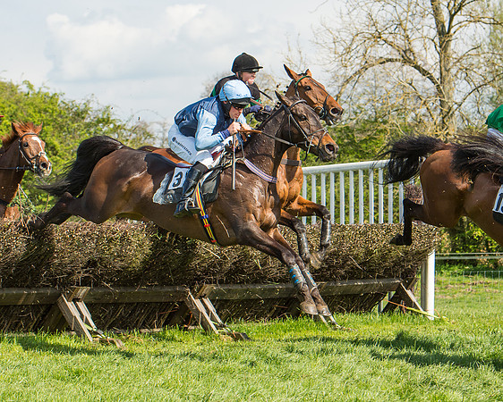 Race 4 - Novice riders (73 of 103).jpg