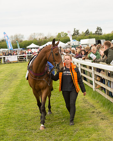 Race 2 - Aga Open Maiden (10 of 151).jpg