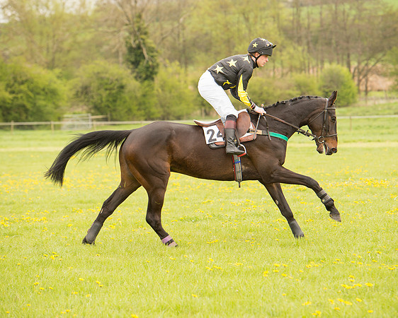 Race 2 - Aga Open Maiden (20 of 151).jpg