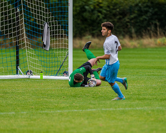 AFC Oaklands 2 v 1 Bengeo Trinity - Warm Up (247 of 297)