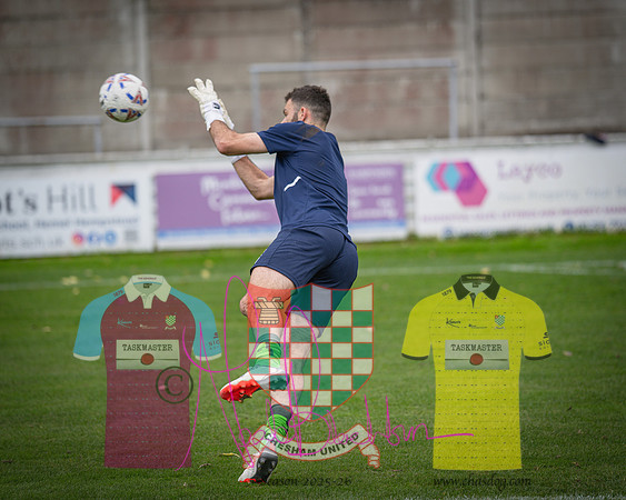 Chesham United 1 v 0 Torquay United (12 of 441)