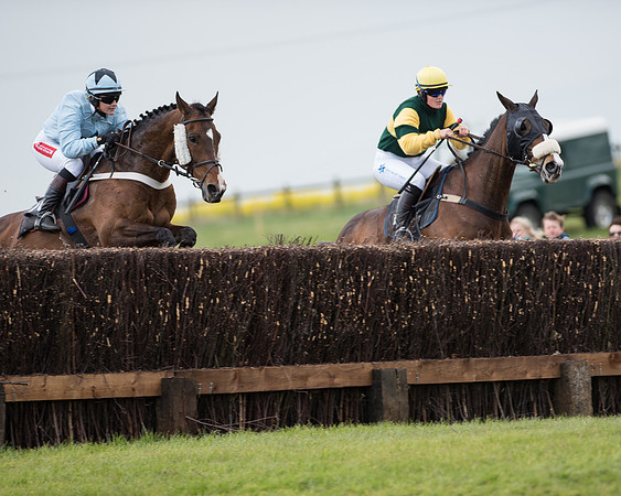 Race 2 - Novice Riders race (41 of 65).jpg
