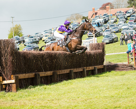 Race 2 - Novice Riders race (54 of 65).jpg