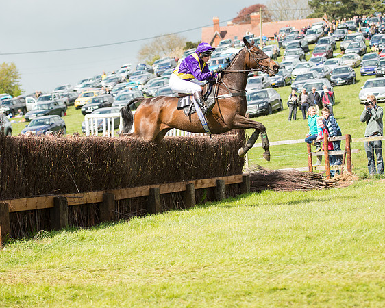 Race 2 - Novice Riders race (55 of 65).jpg