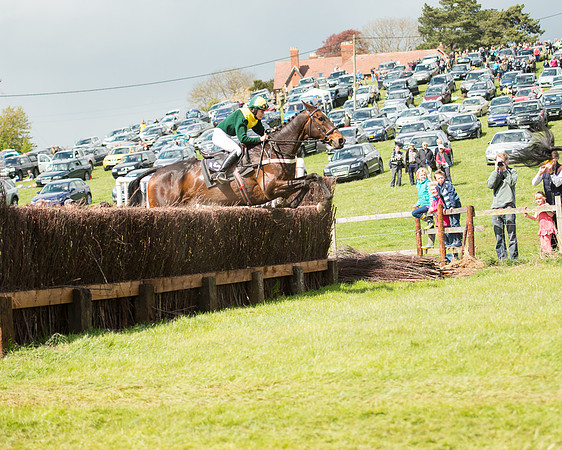 Race 2 - Novice Riders race (58 of 65).jpg