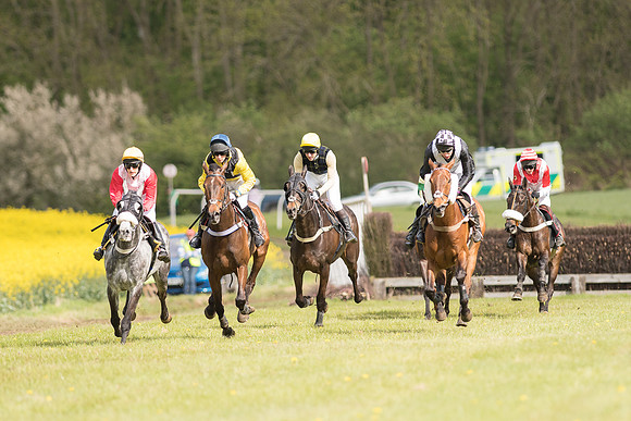 Race 4 - Fernie Gold Cup (31 of 78).jpg