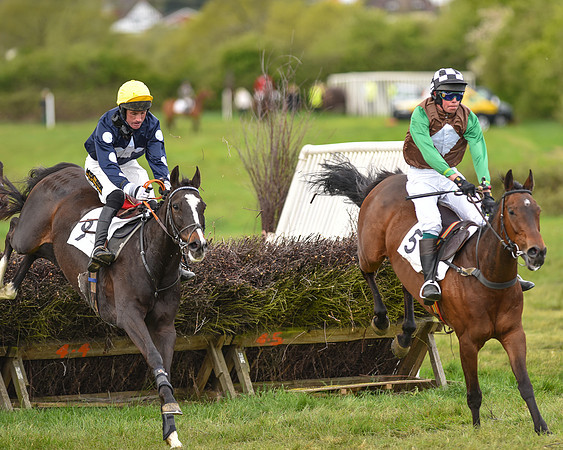 Race 2 - Intermediate Race (37 of 66).jpg