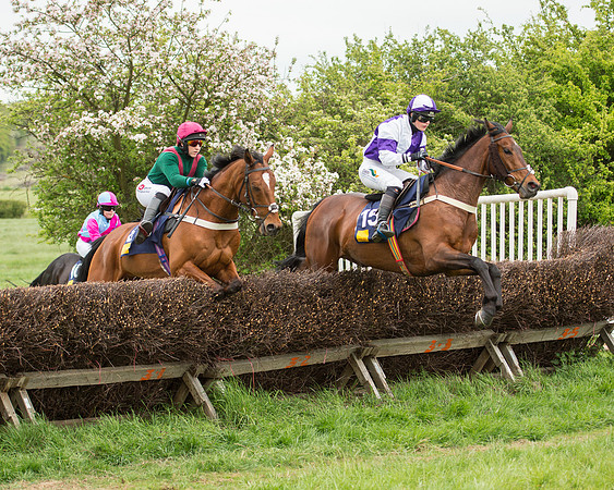 Race 4 - Ladies Open Race (9 of 52).jpg
