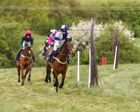 Race 4 - Ladies Open Race (21 of 52).jpg