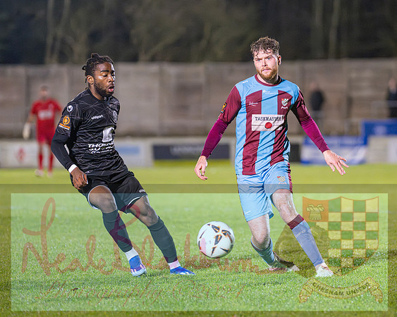 Chesham Utd 3 v 1 Chippenham Town (236 of 416)
