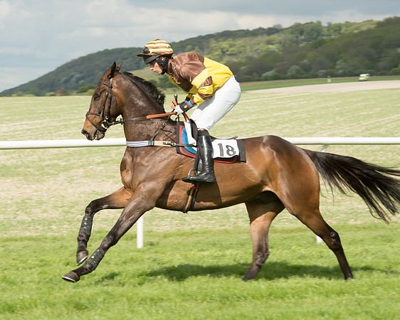Race 5 - Intermediate Race (20 of 80).jpg