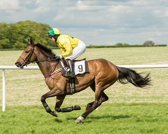 Race 5 - Intermediate Race (25 of 80).jpg