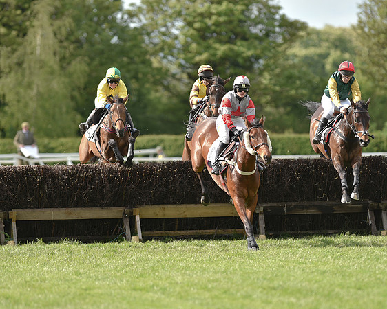 Race 5 - Intermediate Race (35 of 80).jpg