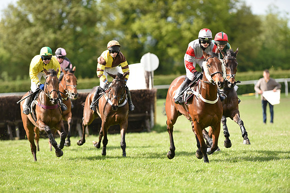 Race 5 - Intermediate Race (40 of 80).jpg