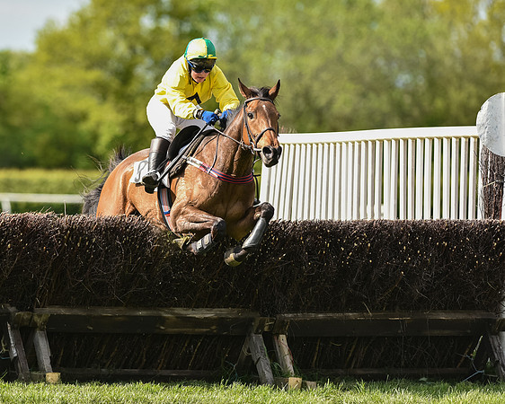 Race 5 - Intermediate Race (62 of 80).jpg