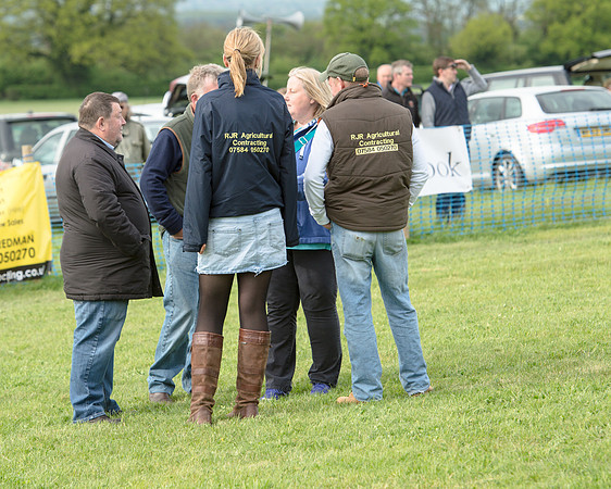 Race 6 - 2M4F Maiden (12 of 112).jpg