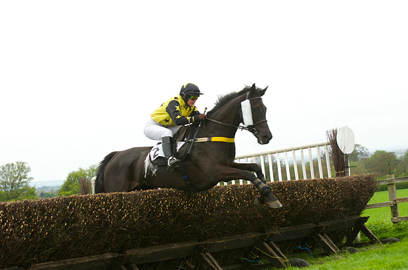 Race 3 - 4-5-6 Maiden 39
