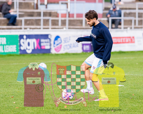 Chesham United 2 v 1 Chippenham Town (3 of 392)