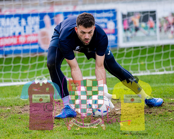 Chesham United 2 v 1 Chippenham Town (15 of 392)