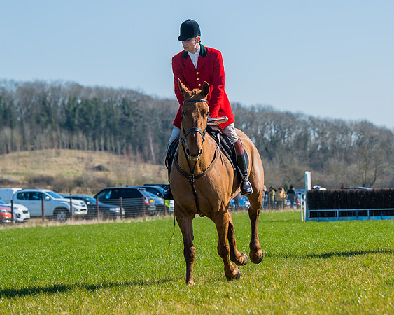 Hunt Horses annd Hound parade (43 of 44)
