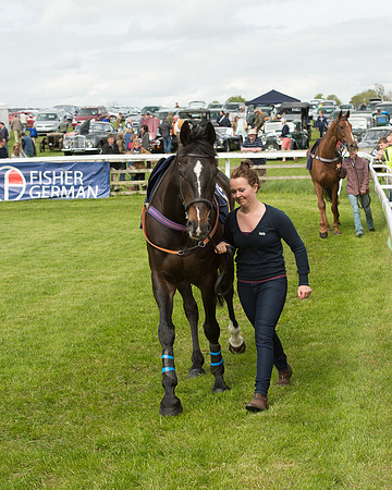Race 4 - Novice Riders (8 of 133).jpg