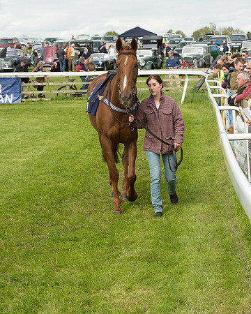 Race 4 - Novice Riders (10 of 133).jpg
