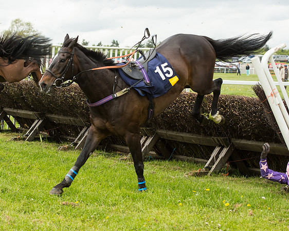 Race 4 - Novice Riders (77 of 133).jpg