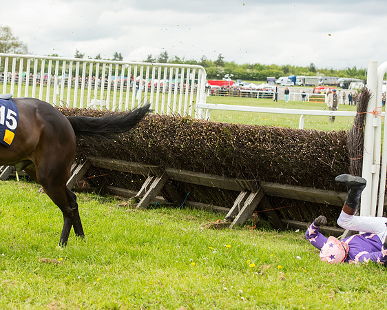 Race 4 - Novice Riders (79 of 133).jpg