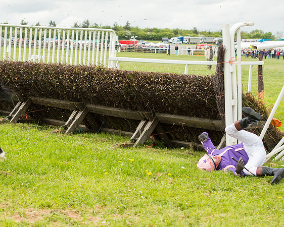 Race 4 - Novice Riders (80 of 133).jpg