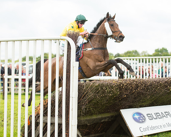 Race 4 - Novice Riders (98 of 133).jpg
