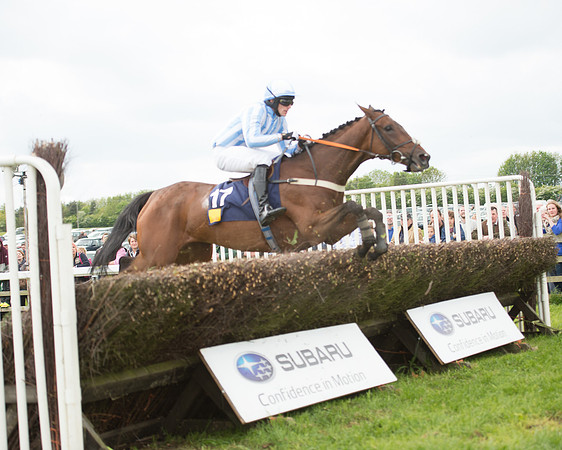 Race 4 - Novice Riders (102 of 133).jpg