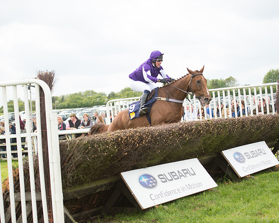 Race 4 - Novice Riders (107 of 133).jpg