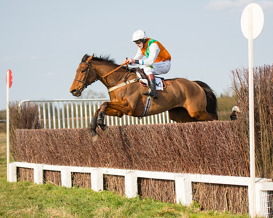 Race 3 - Confined (61 of 76).jpg