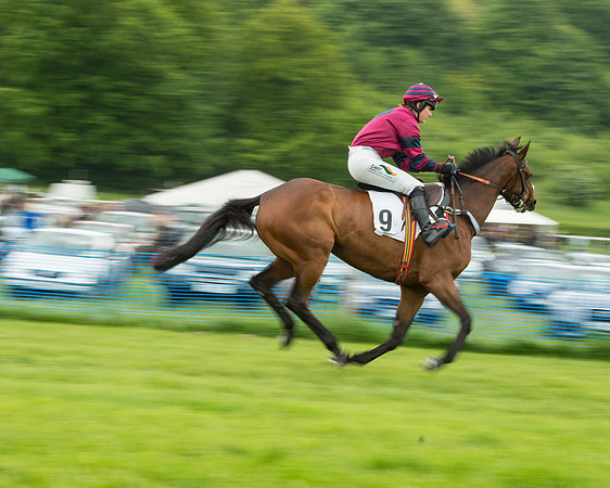 Race 4 - Ladies Open Race (48 of 125).jpg
