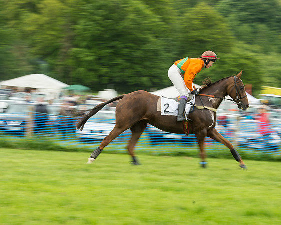 Race 4 - Ladies Open Race (53 of 125).jpg